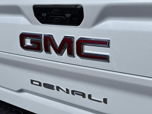 2026 GMC Sierra 2500 Denali