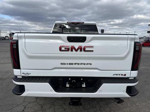 2026 GMC Sierra 2500 AT4