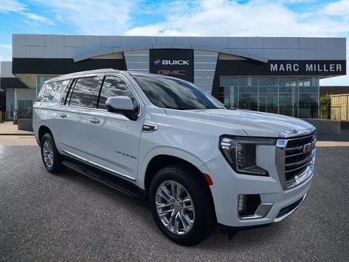 2022 GMC Yukon XL SLT