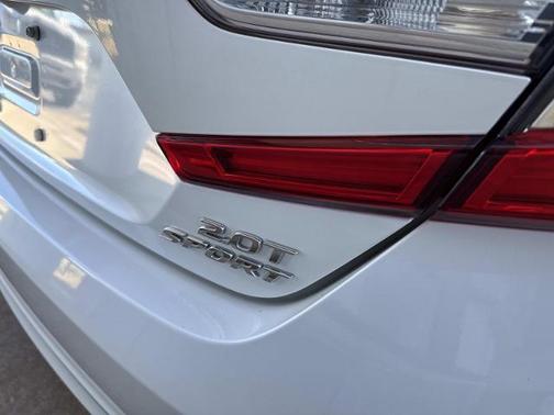 2022 Honda Accord Sport 2.0T