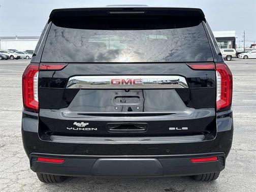 Onyx Black 2022 GMC Yukon SLE