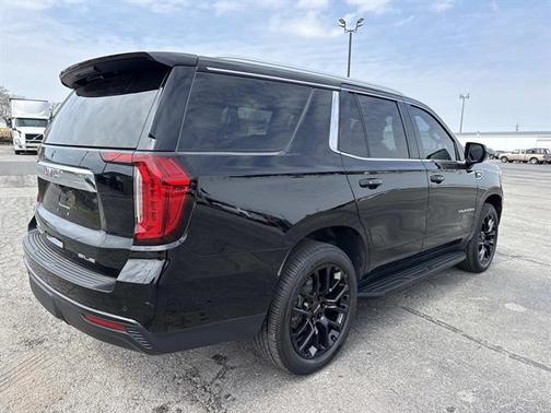 Onyx Black 2022 GMC Yukon SLE