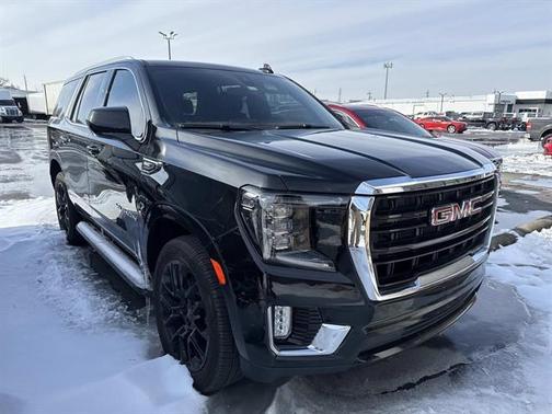 2022 GMC Yukon SLE