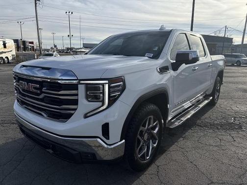 2023 GMC Sierra 1500 SLT