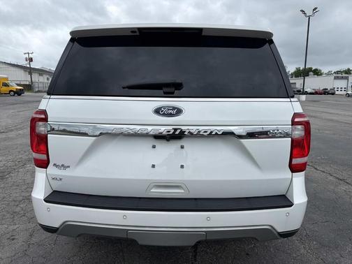 Star White 2020 Ford Expedition Max XLT