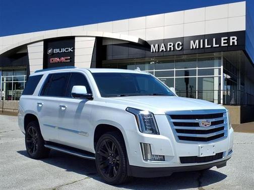 2019 Cadillac Escalade Luxury