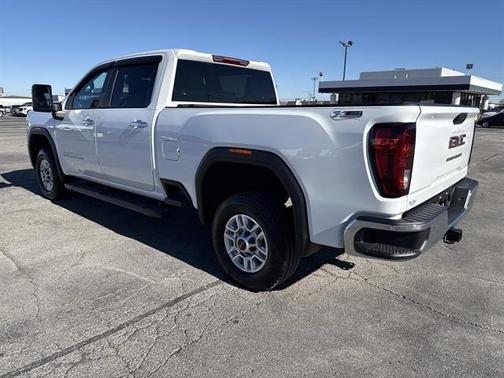 2024 GMC Sierra 2500 Pro