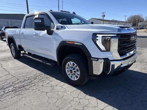 2024 GMC Sierra 2500 Pro