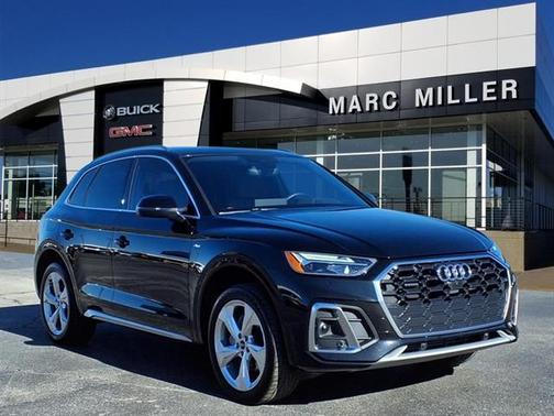 2022 Audi Q5 45 S line Premium Plus