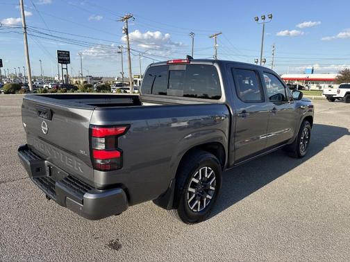 Gun Metallic 2024 Nissan Frontier SL