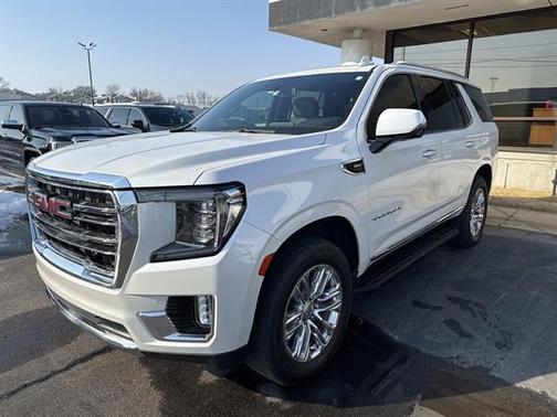 2022 GMC Yukon SLT