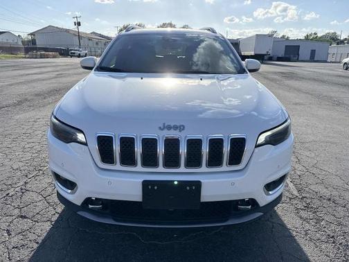 Bright White Clearcoat 2021 Jeep Cherokee Limited