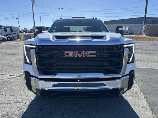 2026 GMC Sierra 2500 Pro
