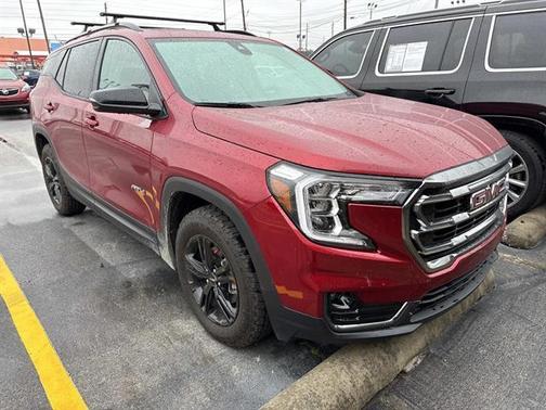 2024 GMC Terrain AT4