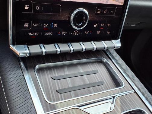2025 GMC Sierra EV Denali