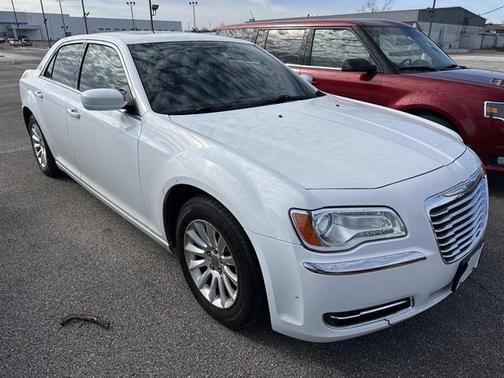 2014 Chrysler 300 Base