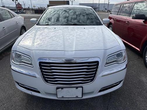 2014 Chrysler 300 Base