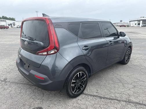 Gravity Gray 2020 Kia Soul