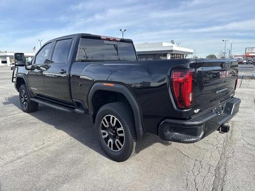 2022 GMC Sierra 2500 AT4