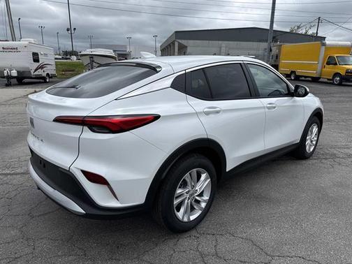 Summit White 2026 Buick Envista Preferred