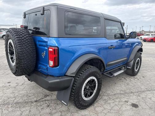 2023 Ford Bronco Base Advanced