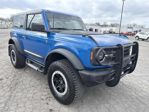 2023 Ford Bronco Base Advanced