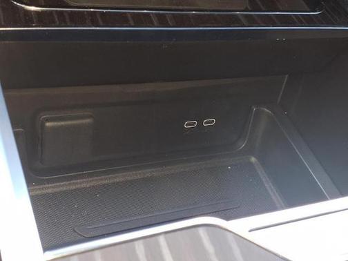 2024 GMC Sierra EV Denali