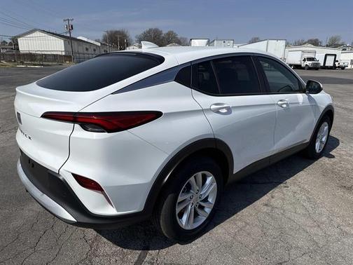 Summit White 2026 Buick Envista Preferred