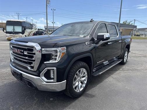 Onyx Black 2021 GMC Sierra 1500 SLT