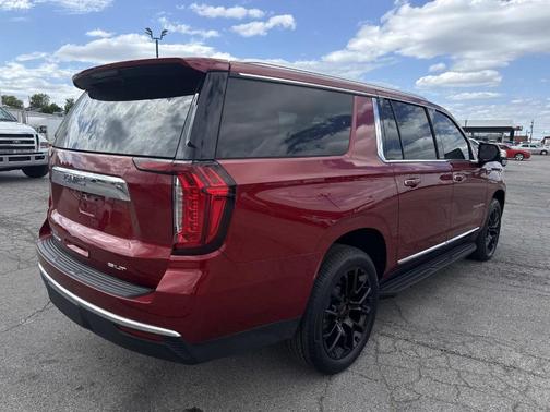 Volcanic Red 2023 GMC Yukon XL SLT