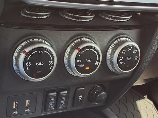 2024 Mitsubishi Outlander Sport S