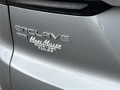 Moonstone Gray Metallic 2026 Buick Enclave Avenir