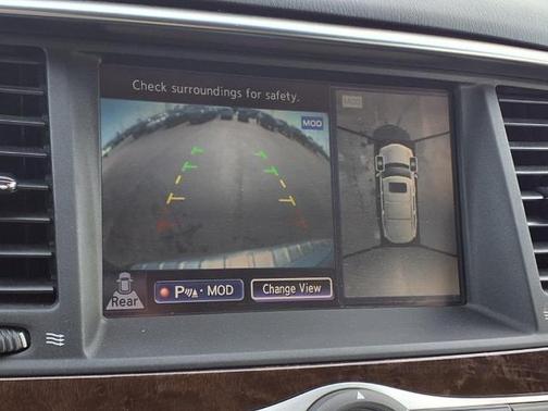 2015 INFINITI QX80 Base