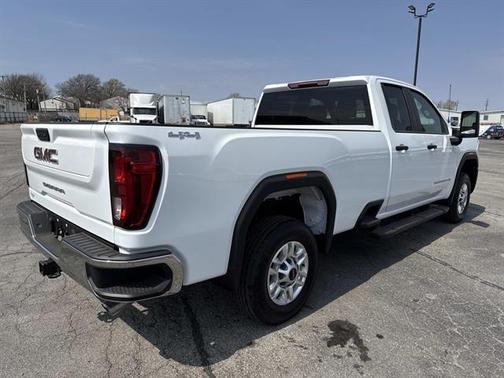 Summit White 2026 GMC Sierra 2500 Pro