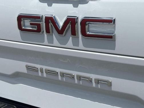 Summit White 2026 GMC Sierra 1500 AT4