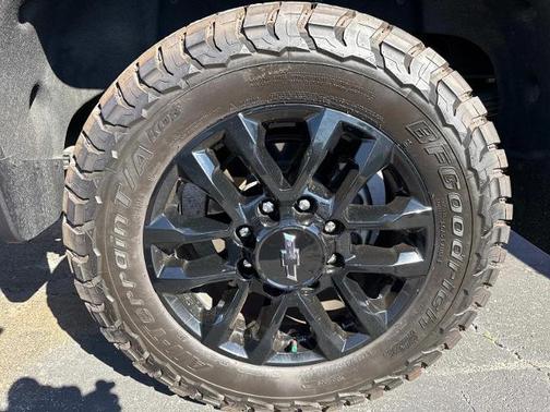 2025 Chevrolet Silverado 2500 LTZ
