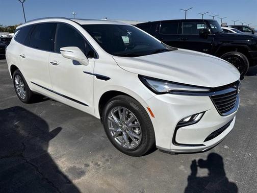 2023 Buick Enclave Premium