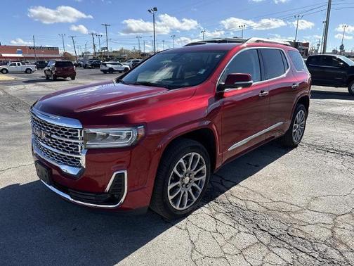 2023 GMC Acadia Denali