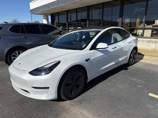 2022 Tesla Model 3 Long Range