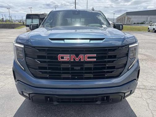 Metallic 2026 GMC Sierra 1500 Elevation