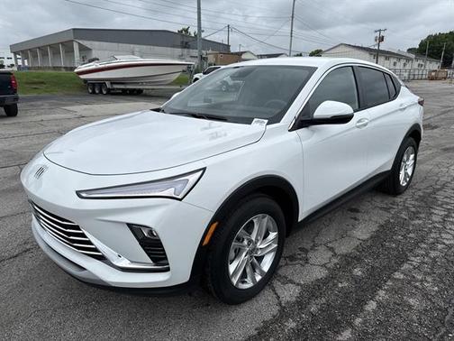 Summit White 2026 Buick Envista Preferred