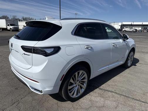 White Tri-Coat 2026 Buick Envision Avenir