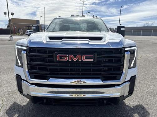 2025 GMC Sierra 2500 Pro