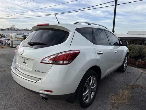 Glacier Pearl 2011 Nissan Murano LE