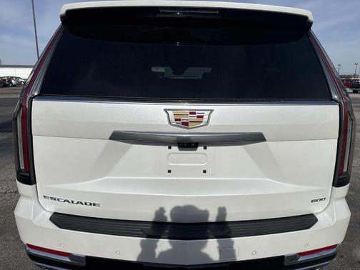 2025 Cadillac Escalade ESV Premium Luxury
