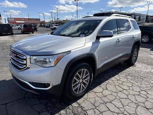 2018 GMC Acadia SLE-2