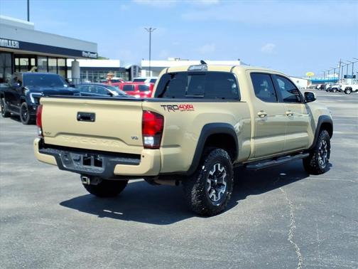 2018 Toyota Tacoma SR5