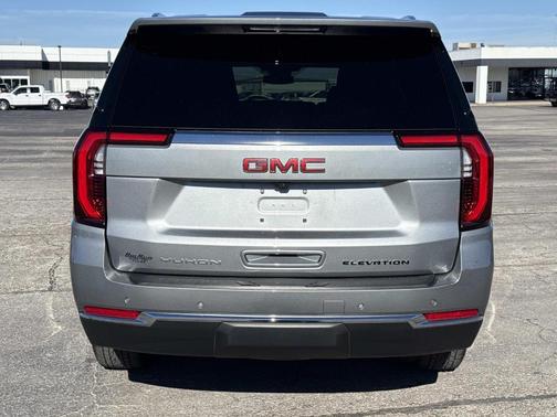 2025 GMC Yukon Elevation