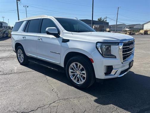 2024 GMC Yukon SLT