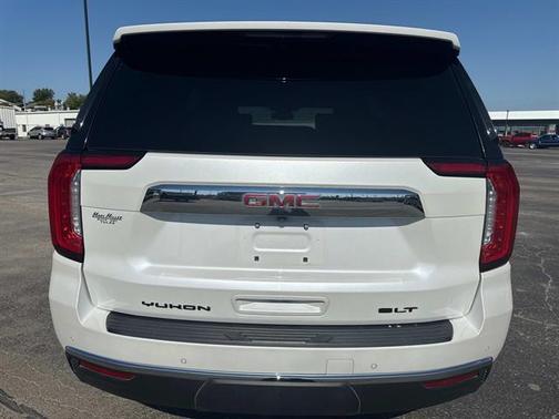 2024 GMC Yukon SLT
